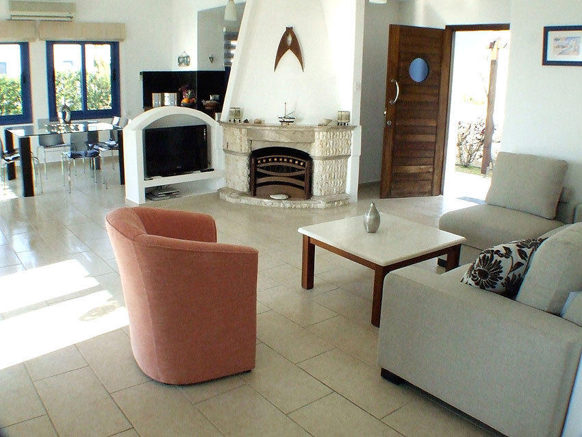 Kymmates Beach Front Villas Paphos 外观 照片
