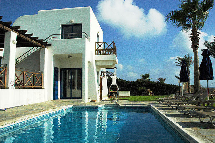 Kymmates Beach Front Villas Paphos 外观 照片