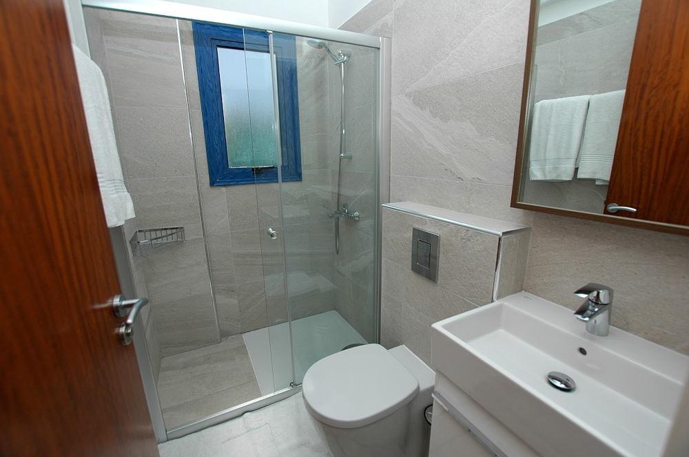 Kymmates Beach Front Villas Paphos 外观 照片
